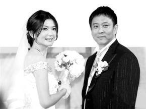 组图：姜培琳刘军大婚数度拥吻 温馨浪漫