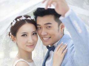 曾小贤结婚了 新娘是谁