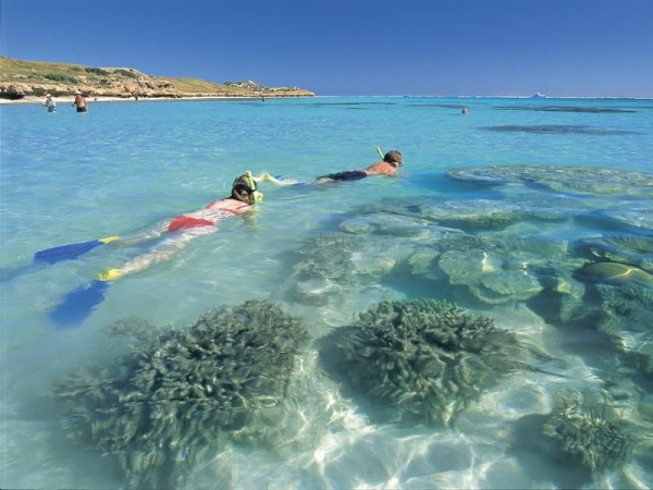 凯恩斯大堡礁 一个位于澳大利亚东岸的堡礁